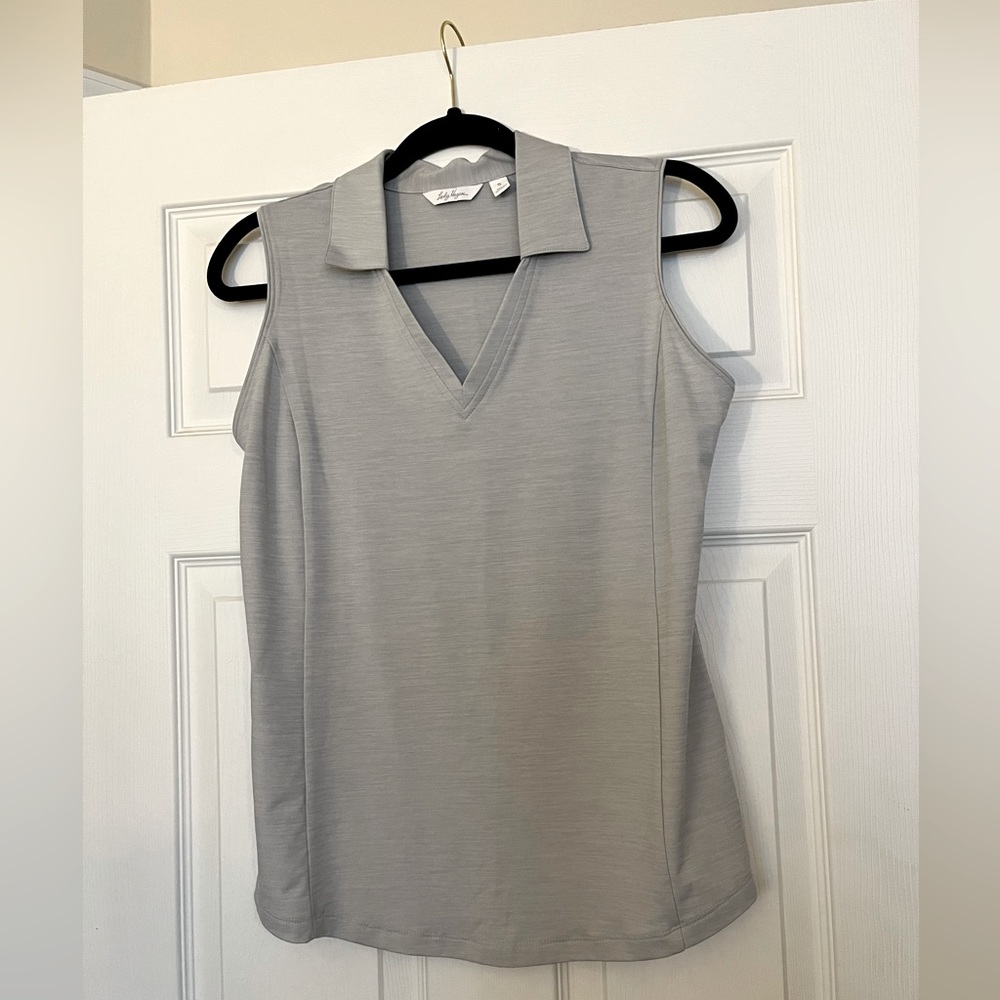 Women’s dry fit golf shirt